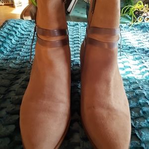 Practically New Italeau Leather Boots